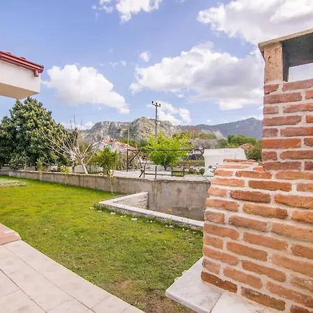 Leyal-luxury Holiday Villa, 4 Bedroom With Private Pool