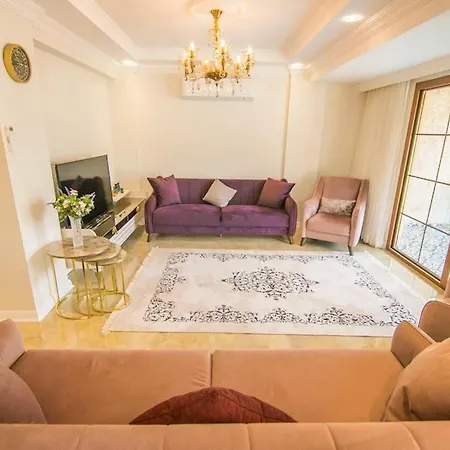 Leyal-luxury Holiday Villa, 4 Bedroom With Private Pool Villa *